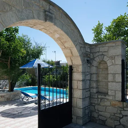 Silver Gem With Private Pool Gerani Chanion
