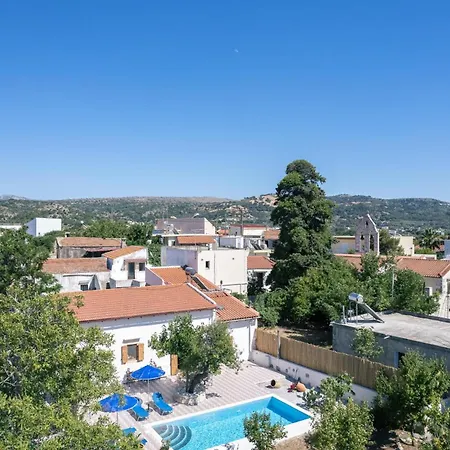Silver Gem With Private Pool *