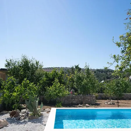 Vilă Silver Gem With Private Pool